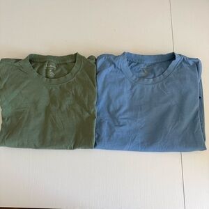 L.L. Bean Men's Short Sleeve Crewneck T-Shirts - Olive Green & Sky Blue